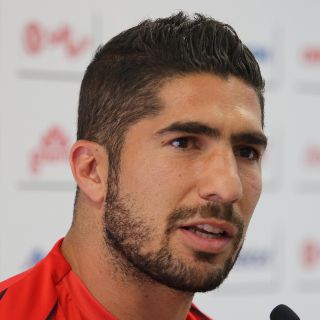 Siempre expresé mi deseo de quedarme en Chivas: Jair Pereira