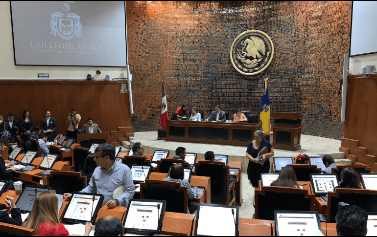 El diputado Gustavo Macías explicó que la comparecencia es con el objetivo de que no se vuelva a vivir una crisis como la que se dio el año pasado. TWITTER / @LegislativoJal