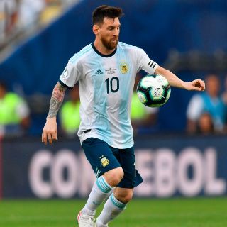 "Llegamos bien para enfrentar a Brasil", advierte Messi