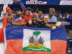 Los seguidores haitianos esperan que su equipo mantenga el paso perfecto en este certamen y logren meterse a Semifinales. AFP/D. Emmert