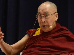 Además de la persona que podría sucederlo como dalai lama, Tenzin Gyatso habló con una reportera británica sobre Trump, el brexit, China y el Tibet. AFP/P. Paranjpe
