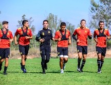 A poco más de un mes para su debut en el Torneo Apertura 2019, dentro del seno melenudo reconocen que hay inquietud por lo mostrado en lo que va de la pretemporada. TWITTER / @LeonesNegrosCF