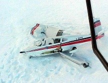 Un equipo de rescate será trasladado por aire al lugar del accidente para recuperar los cuerpos. AFP/ARCHIVO