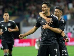 A pesar de abrir el marcador, Raúl Jinénez se pudo convertir en villano tras fallar el primer tiro de la tanda de penales. TWITTER / @miseleccionmx