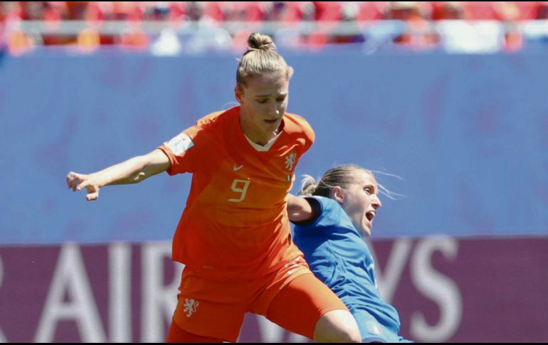Holanda se verá en Semifinales contra Suecia. EFE