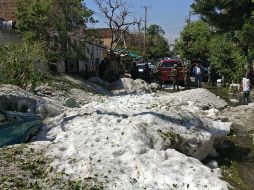 Desde temprana hora, elementos están en el lugar apoyando a los ciudadanos afectados. TWITTER@EnriqueAlfaroR