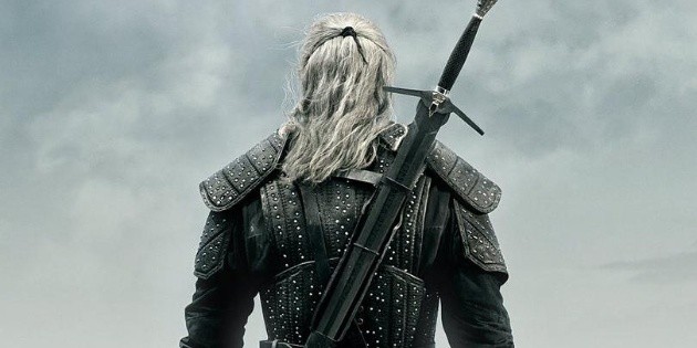 Henry Cavill cambia la capa de "Superman" por la espada en "The Witcher"