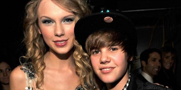 Justin Bieber defiende a su representante, acusado por Taylor Swift
