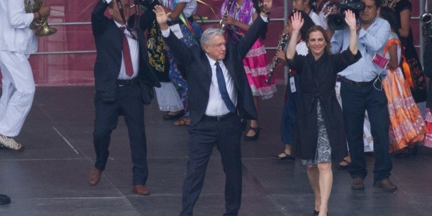 Hay finanzas sanas y mejor distribuci&oacute;n del ingreso, dice L&oacute;pez Obrador