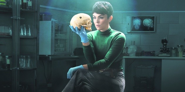 Serinda Swan desaf&iacute;a a la muerte