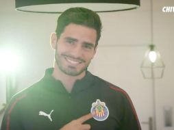 ''De aquí en adelante, seré uno más a luchar por Chivas.  Ya soy Rojiblanco'', indicó en su cuenta de Twitter.  TWITTER / @Chivas