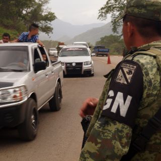 Trump descarta aranceles a México y reconoce control migratorio