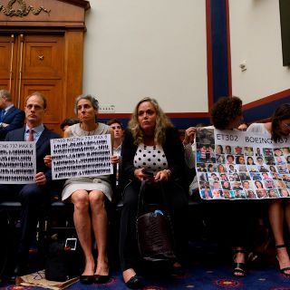 Boeing anuncia 100 MDD para familias de víctimas de accidentes del 737 MAX