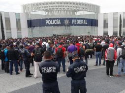 Los elementos se manifiestan en las instalaciones ubicadas en Anillo Periférico casi al cruce con Eje 5 Sur. AP/M. Ugarte