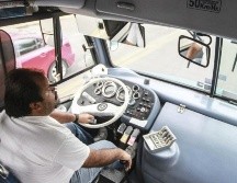 Señalan que la mala alimentación, aunada al estrés que padecen los conductores, y la falta de descanso y cuidado de la salud son factores de riesgo que ponen en riesgo no solo su vida, sino la de los pasajeros. EL INFORMADOR / ARCHIVO