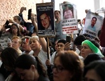 Entre las preguntas que realizaron está cuál es su propuesta para generar una base de datos, el papel de los familiares de las víctimas y cómo comenzarían una búsqueda. EFE / ARCHIVO