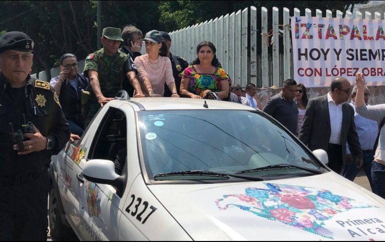 La jefa de gobierno de la Ciudad de México, Claudia Sheinbaum, recorrió diferentes zonas de Iztapalapa como parte del inicio de operaciones de la Guardia Nacional. NTX/ESPECIAL