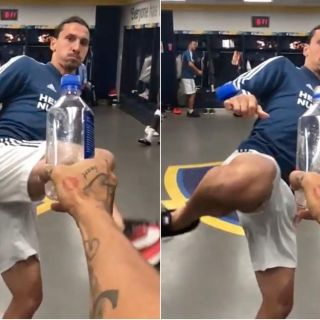 Ibrahimovic cumple con el "reto de la botella"
