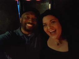 Sherry Mandujano cuenta cómo se ha desarrollado su carrera de actriz con las limitaciones por ser latina. TWITTER / @GoMuMoLA