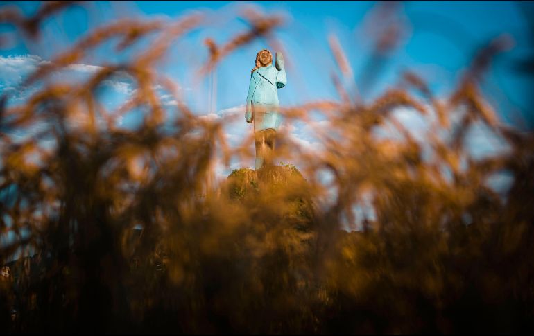 La estatua fue inaugurada el viernes y es obra del artista conceptual estadounidense de 39 años Brad Downey. AFP/J. Makovec