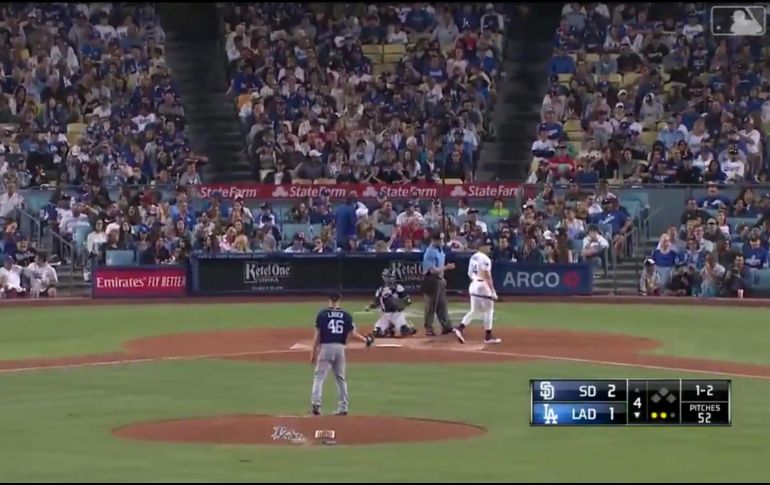 En el video se alcanza a percibir el movimiento de la cámara debido a la intensidad del sismo. TWITTER / @Dodgers