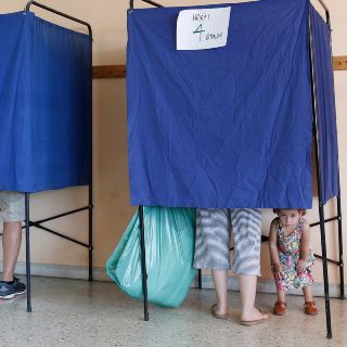 Grecia celebra elecciones adelantadas