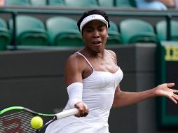 “Coco” Gauff , de 15 años de edad, derrotó a Venus Williams en su debut en Wimbledon. AFP / D. Leal-Olivas