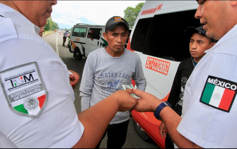 Ebrard Casaubón destacó el trabajo que ha tenido el INM en las últimas semanas y reconoce que aún falta personal para atender toda la problemática. NTX / ARCHIVO
