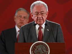 Javier Jiménez Espriú, secretario de Comunicaciones y Transportes, habla durante la conferencia de prensa encabezada por el Presidente Andrés Manuel López Obrador. NTX/F. Estrada