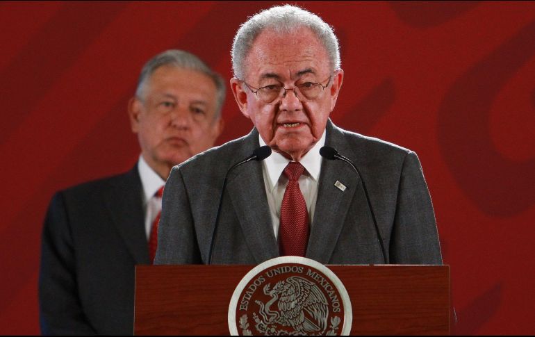 Javier Jiménez Espriú, secretario de Comunicaciones y Transportes, habla durante la conferencia de prensa encabezada por el Presidente Andrés Manuel López Obrador. NTX/F. Estrada