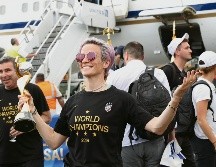Megan Rapinoe fue la goleadora y mejor jugadora del último Mundial femenil. AP / K. Willens