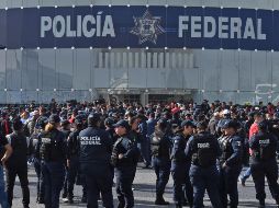 El Presidente informa que el salario para un elemento de nuevo ingreso será de 19 mil pesos mensuales, mínimo, más prestaciones y seguridad sociales. SUN / ARCHIVO