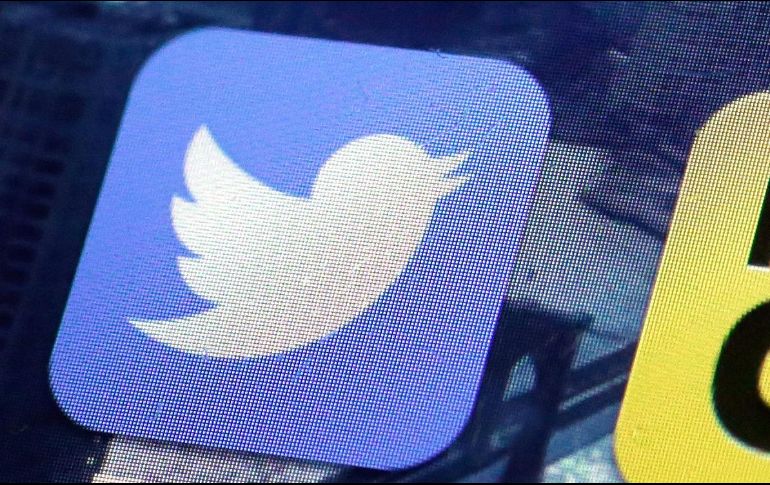 Twitter aclaró que aquellos mensajes que rompan esta nueva regla y que se hayan publicado antes del día de hoy serán eliminados, pero no darán como resultado directo a ninguna suspensión de la cuenta. AP / ARCHIVO