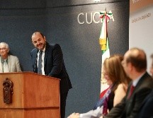 Ricardo Villanueva, rector general de la UdeG, indicó que el reto principal es que la educación pública sea igual de buena que la privada pero también que los jóvenes tengan oportunidades de empleo en las áreas que estudiaron. TWITTER@rvillanueval