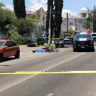 Asesinan a motociclista en colonia Los Pinos