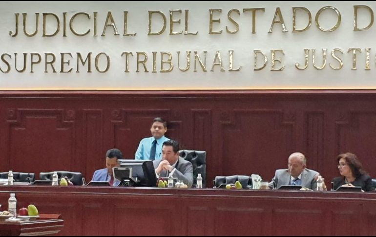 Este martes, en sesión del STJEJ, se aprobó por mayoría interponer una controversia constitucional cuando se publiquen las Reformas al Poder Judicial.