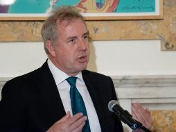 La publicación de los correos confidenciales de Darroch (foto) desató la ira de Trump quien lo llamó 