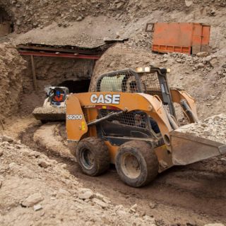 Derrumbe de mina en Coahuila deja un trabajador atrapado