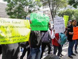 Policías federales protestan frente al Senado