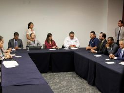 La Senadora Cludia Anaya, presidió la reunión de Enrique Carpizo, abogado de los elementos de la Policía Federal. NOTIMEX/G. Granados