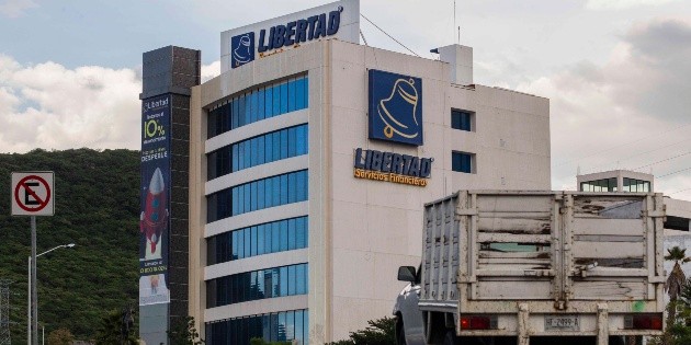 Impiden rematar edificio de Caja Libertad en Quer&eacute;taro