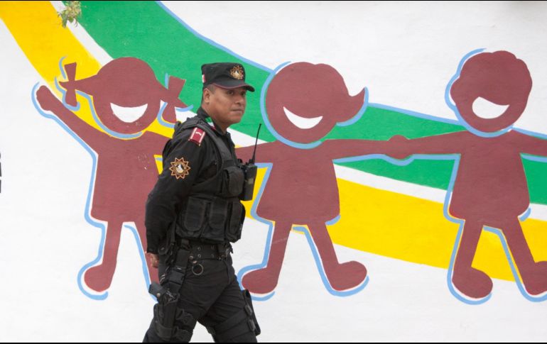 En el entorno escolar se registran actos como peleas físicas, maltrato de profesores hacia los alumnos, robos y agresiones sexuales. AFP/ARCHIVO