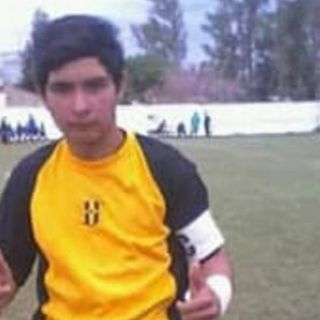 Jugador argentino muere tras recibir pelotazo en el tórax