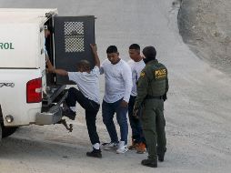 La operación, que comenzaría el domingo, está dirigida a dos mil personas en al menos 10 ciudades y podría incluir ''deportaciones colaterales'', según el diario The New York Times. AP / ARCHIVO