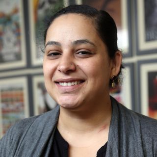 Roban equipo médico a Estrella Araiza, directora de la FICG