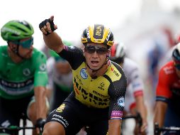 Groenewegen superó a su rival australiano Caleb Ewan y al ex campeón mundial Peter Sagan. AP/C. Ena