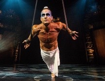 A volar. Jerónimo García Cabral en el espectáculo “Joyà” de la Riviera Maya. CORTESÍA