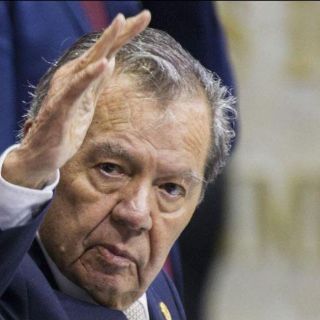 Porfirio Muñoz propone desaparecer poderes en BC