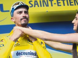 Julian Alaphillipe lidera el Tour por una diferencia de 23 seguidas. AP / C. Ena