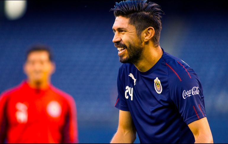 Peralta será uno de los seis capitanes de Chivas en el Apertura 2019. IMAGO7/Archivo